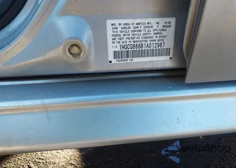 2001 Honda Accord 2.3 Ex z USA, uszkodzony, nr VIN 1HGCG66881A012967